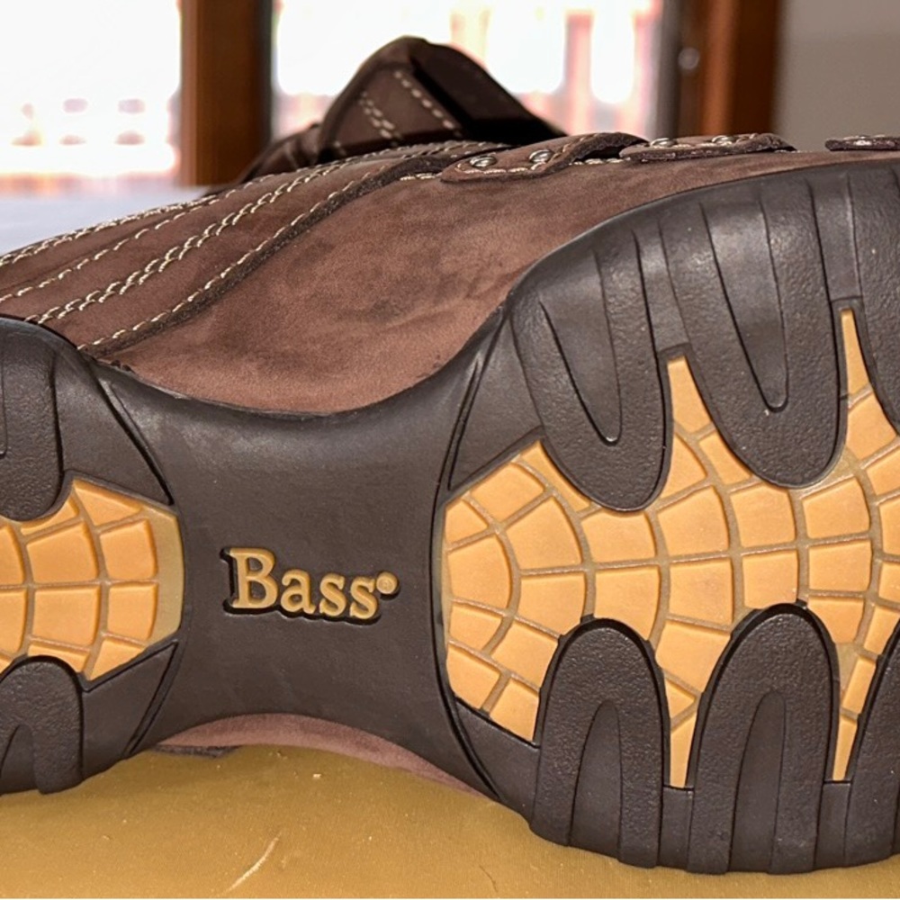 Women’s Bass “Safari” Brown Sandal NIB Slip On Sz 10M - Picture 9 of 9